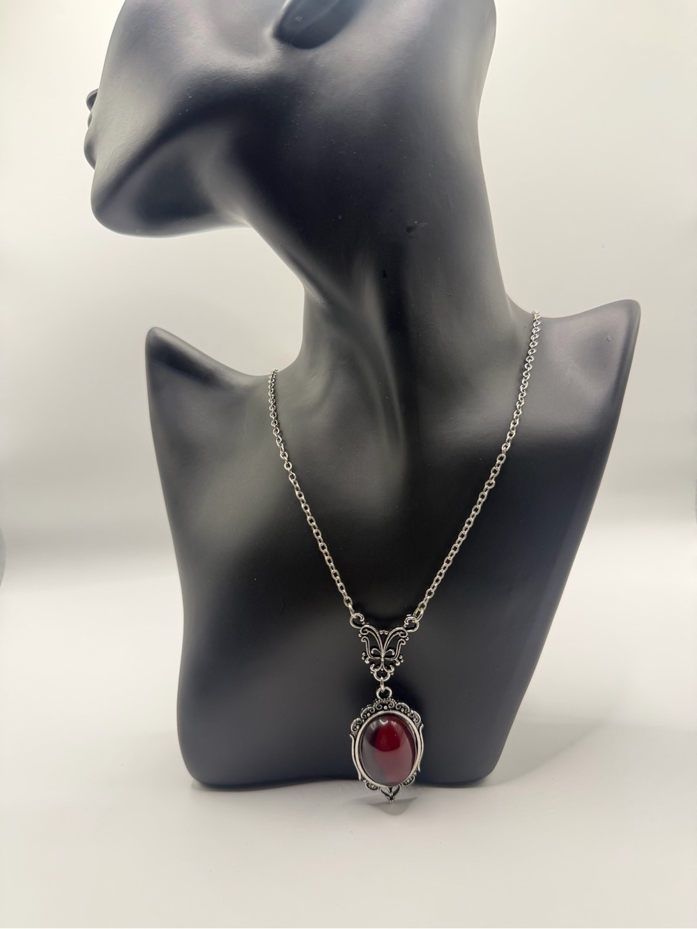 Vintage-Inspired Silver Necklace with Red Pendant - Unbranded